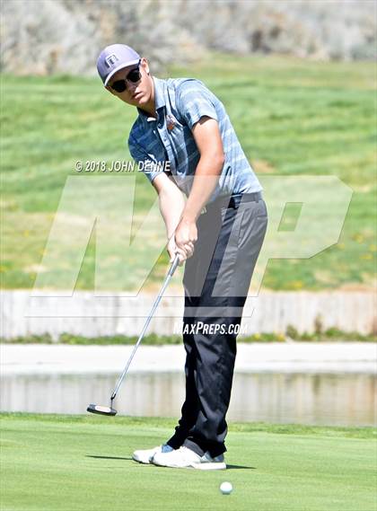 Thumbnail 3 in Taos Invitational photogallery.