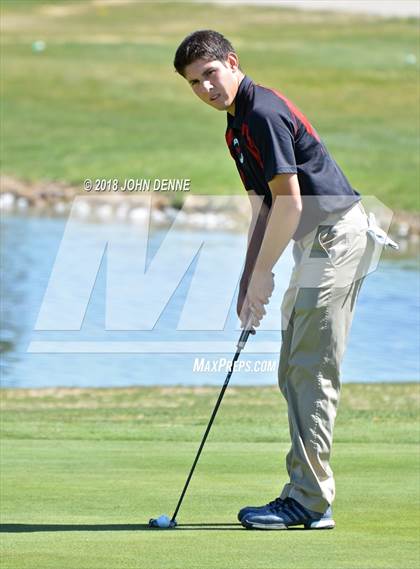 Thumbnail 2 in Taos Invitational photogallery.