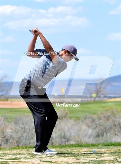 Thumbnail 2 in Taos Invitational photogallery.