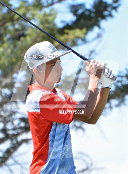 Thumbnail 3 in Taos Invitational photogallery.
