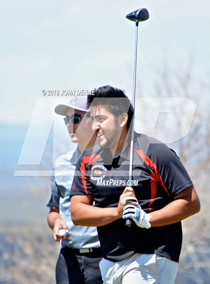 Thumbnail 2 in Taos Invitational photogallery.