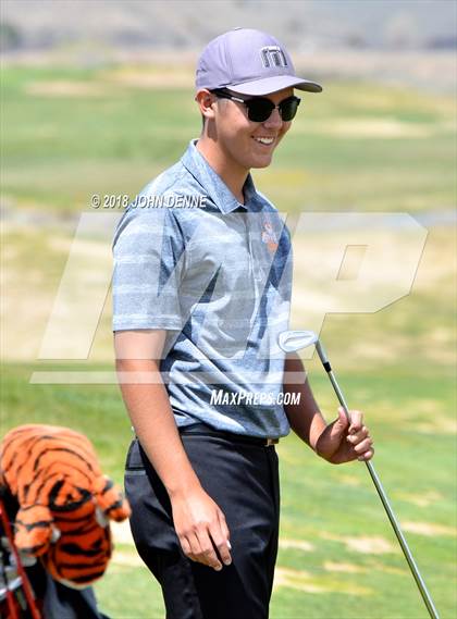 Thumbnail 1 in Taos Invitational photogallery.