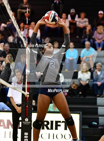Thumbnail 1 in Hendrickson @ Vandegrift photogallery.
