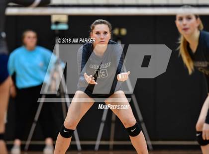 Thumbnail 1 in Hendrickson @ Vandegrift photogallery.