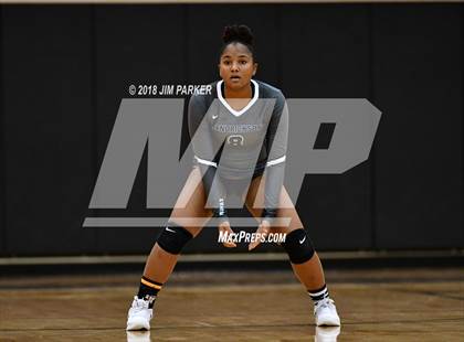Thumbnail 1 in Hendrickson @ Vandegrift photogallery.
