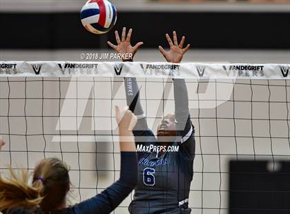 Thumbnail 2 in Hendrickson @ Vandegrift photogallery.