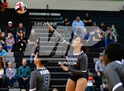 Thumbnail 3 in Hendrickson @ Vandegrift photogallery.