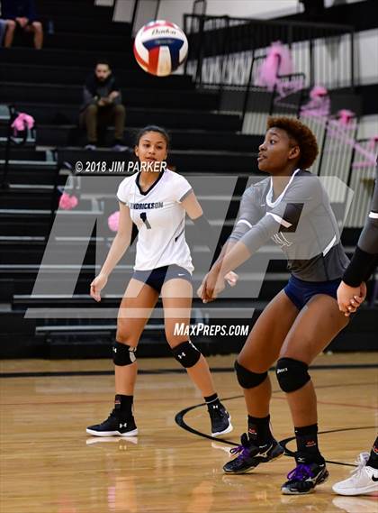 Thumbnail 3 in Hendrickson @ Vandegrift photogallery.