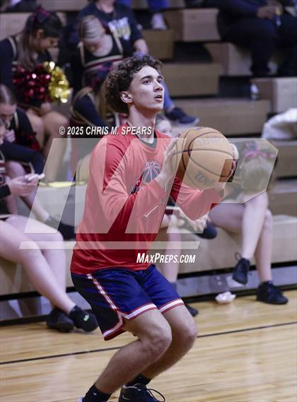 Thumbnail 2 in Vanguard @ North Marion photogallery.