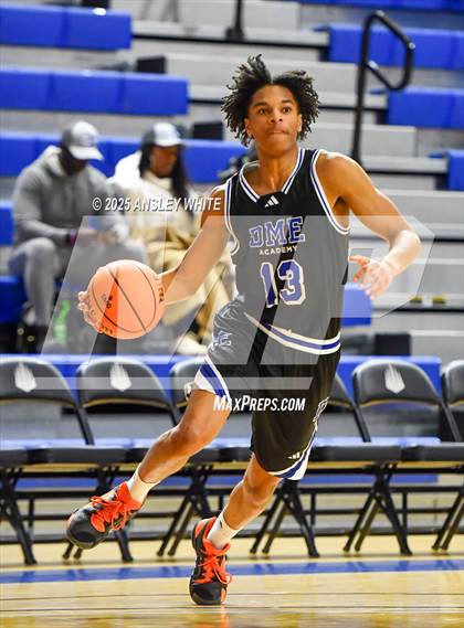 Thumbnail 2 in Riviera Prep v DME Academy (IMG Ascender Classic) photogallery.