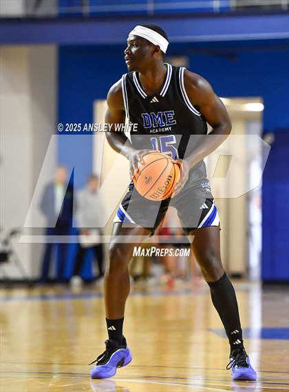 Thumbnail 3 in Riviera Prep v DME Academy (IMG Ascender Classic) photogallery.
