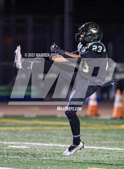 Thumbnail 2 in Monterey Trail vs. Central Catholic SJS Post Season Quarter Final photogallery.