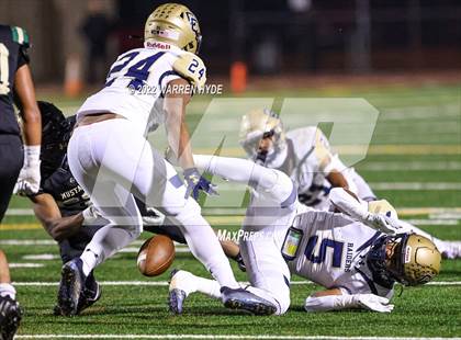 Thumbnail 1 in Monterey Trail vs. Central Catholic SJS Post Season Quarter Final photogallery.