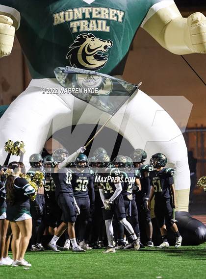 Thumbnail 2 in Monterey Trail vs. Central Catholic SJS Post Season Quarter Final photogallery.