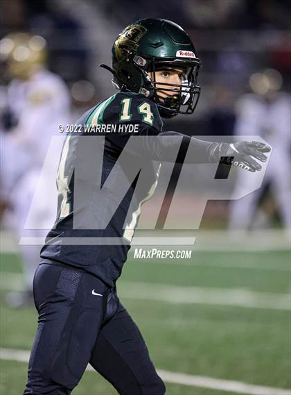 Thumbnail 3 in Monterey Trail vs. Central Catholic SJS Post Season Quarter Final photogallery.