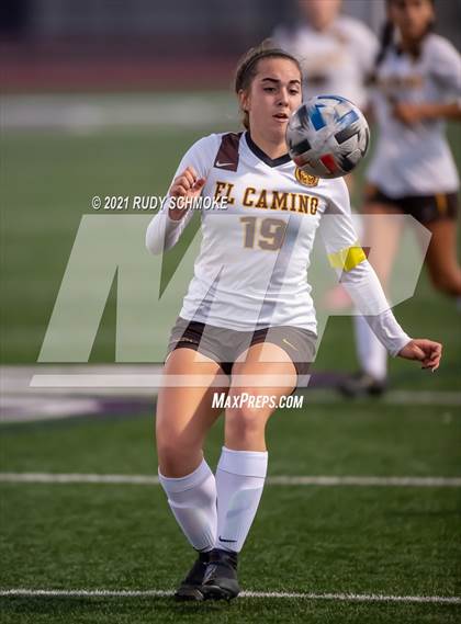 Thumbnail 1 in El Camino @ Carlsbad photogallery.