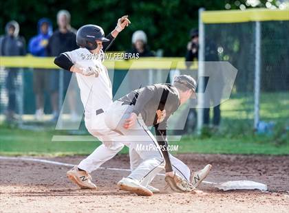 Thumbnail 2 in Windsor vs. Alameda (CIF NCS D2 Quarterfinal) photogallery.