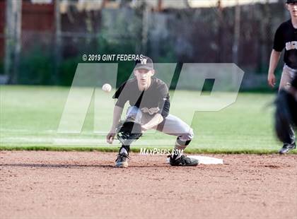 Thumbnail 3 in Windsor vs. Alameda (CIF NCS D2 Quarterfinal) photogallery.