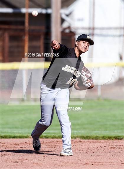 Thumbnail 3 in Windsor vs. Alameda (CIF NCS D2 Quarterfinal) photogallery.
