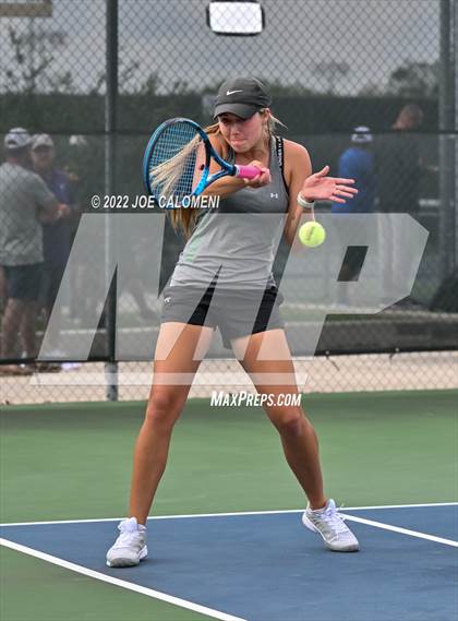 Thumbnail 1 in Peaster vs Wall (UIL 3A Girls Doubles State Finals) photogallery.