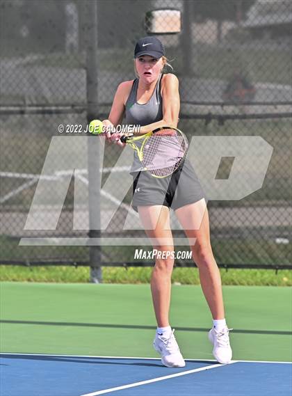 Thumbnail 2 in Peaster vs Wall (UIL 3A Girls Doubles State Finals) photogallery.