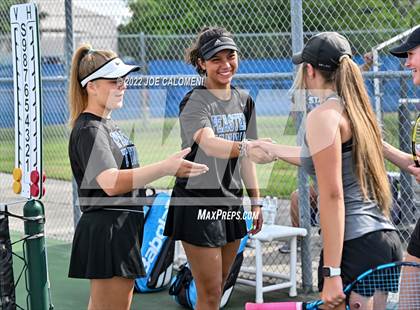 Thumbnail 1 in Peaster vs Wall (UIL 3A Girls Doubles State Finals) photogallery.