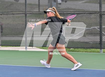 Thumbnail 1 in Peaster vs Wall (UIL 3A Girls Doubles State Finals) photogallery.