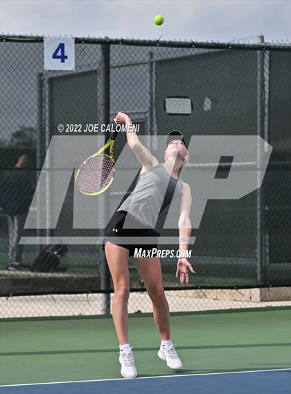 Thumbnail 1 in Peaster vs Wall (UIL 3A Girls Doubles State Finals) photogallery.