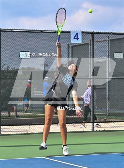 Thumbnail 3 in Peaster vs Wall (UIL 3A Girls Doubles State Finals) photogallery.