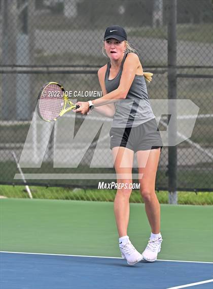 Thumbnail 3 in Peaster vs Wall (UIL 3A Girls Doubles State Finals) photogallery.