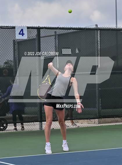 Thumbnail 2 in Peaster vs Wall (UIL 3A Girls Doubles State Finals) photogallery.