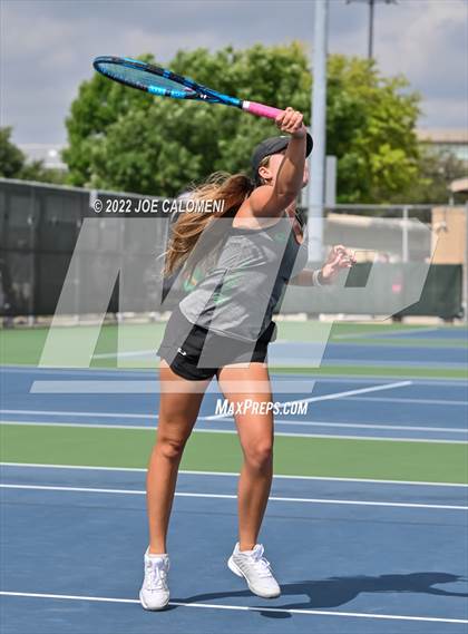 Thumbnail 3 in Peaster vs Wall (UIL 3A Girls Doubles State Finals) photogallery.
