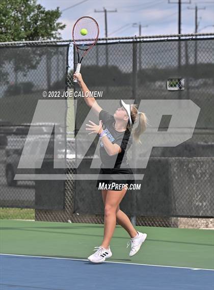 Thumbnail 2 in Peaster vs Wall (UIL 3A Girls Doubles State Finals) photogallery.