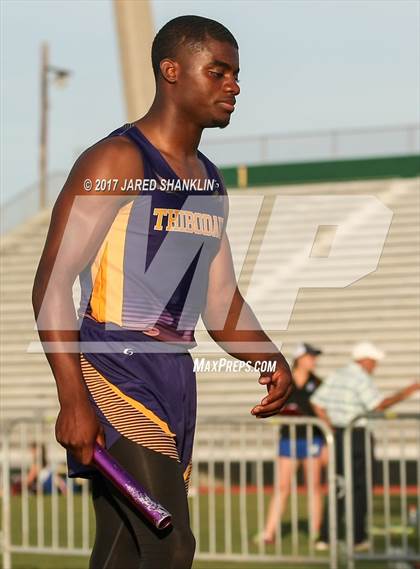 Thumbnail 3 in Lafourche Parish Meet photogallery.