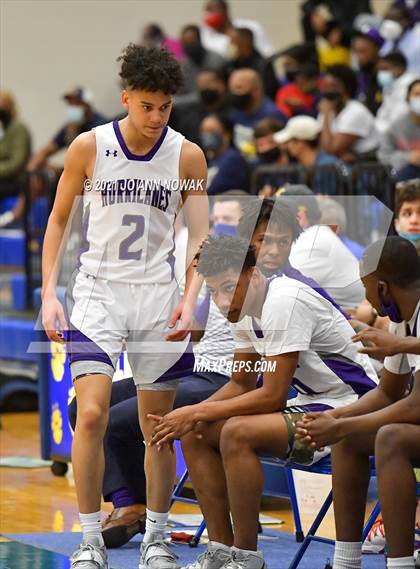 Thumbnail 1 in Cypress Ranch vs. Klein Cain (UIL 6A Region 2 Bi-District Playoff) photogallery.