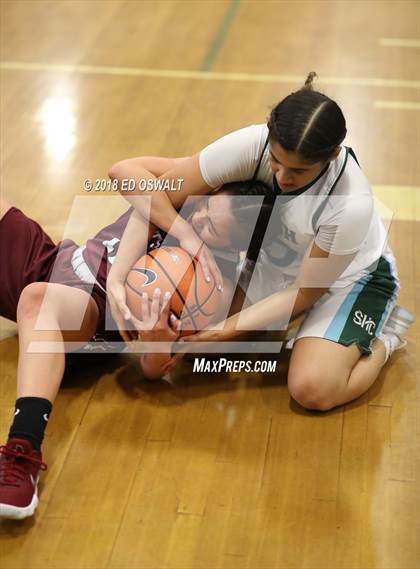 Thumbnail 1 in Eastside College Prep vs. Sacred Heart Cathedral Preparatory (Elite is Earned Showcase) photogallery.