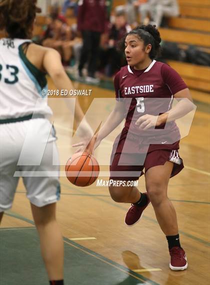 Thumbnail 1 in Eastside College Prep vs. Sacred Heart Cathedral Preparatory (Elite is Earned Showcase) photogallery.