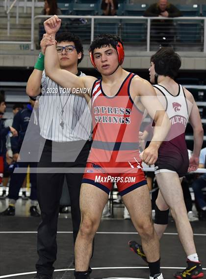 Thumbnail 3 in UIL 6A Regional Championships photogallery.