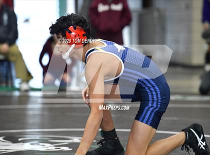 Thumbnail 2 in UIL 6A Regional Championships photogallery.