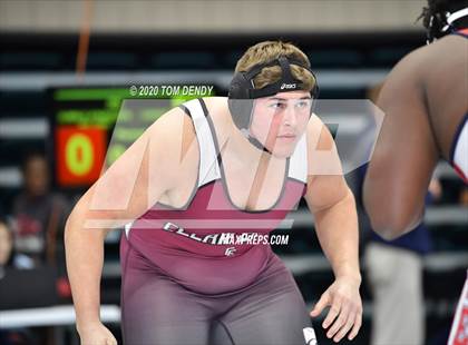 Thumbnail 3 in UIL 6A Regional Championships photogallery.