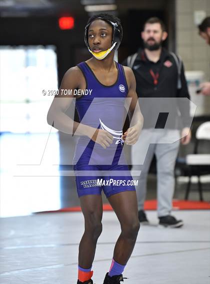 Thumbnail 2 in UIL 6A Regional Championships photogallery.