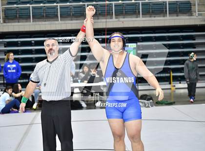 Thumbnail 2 in UIL 6A Regional Championships photogallery.