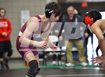Thumbnail 3 in UIL 6A Regional Championships photogallery.