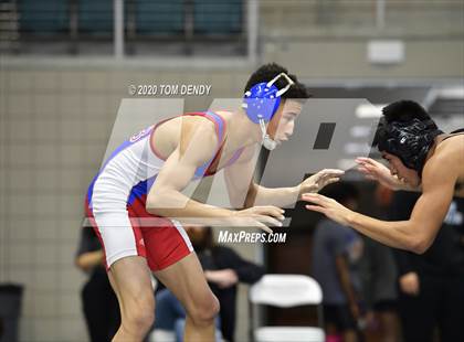 Thumbnail 2 in UIL 6A Regional Championships photogallery.