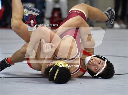 Thumbnail 2 in UIL 6A Regional Championships photogallery.