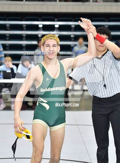 Thumbnail 1 in UIL 6A Regional Championships photogallery.