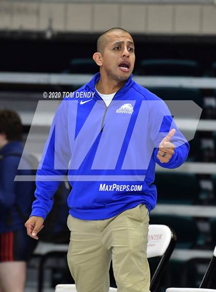 Thumbnail 2 in UIL 6A Regional Championships photogallery.
