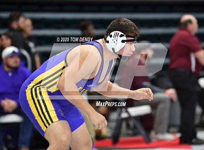 Thumbnail 2 in UIL 6A Regional Championships photogallery.