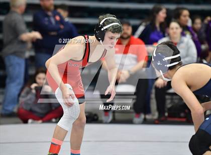 Thumbnail 3 in UIL 6A Regional Championships photogallery.