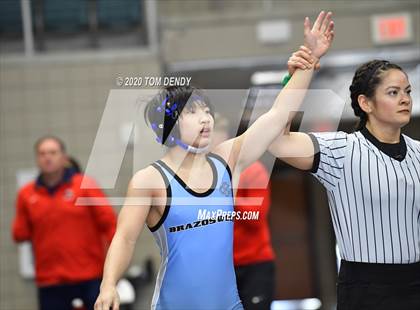 Thumbnail 1 in UIL 6A Regional Championships photogallery.